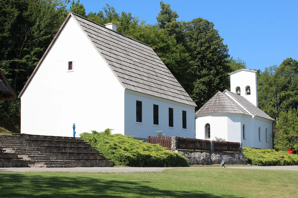 Smiljan · Nikola-Tesla-Gedenkzentrum